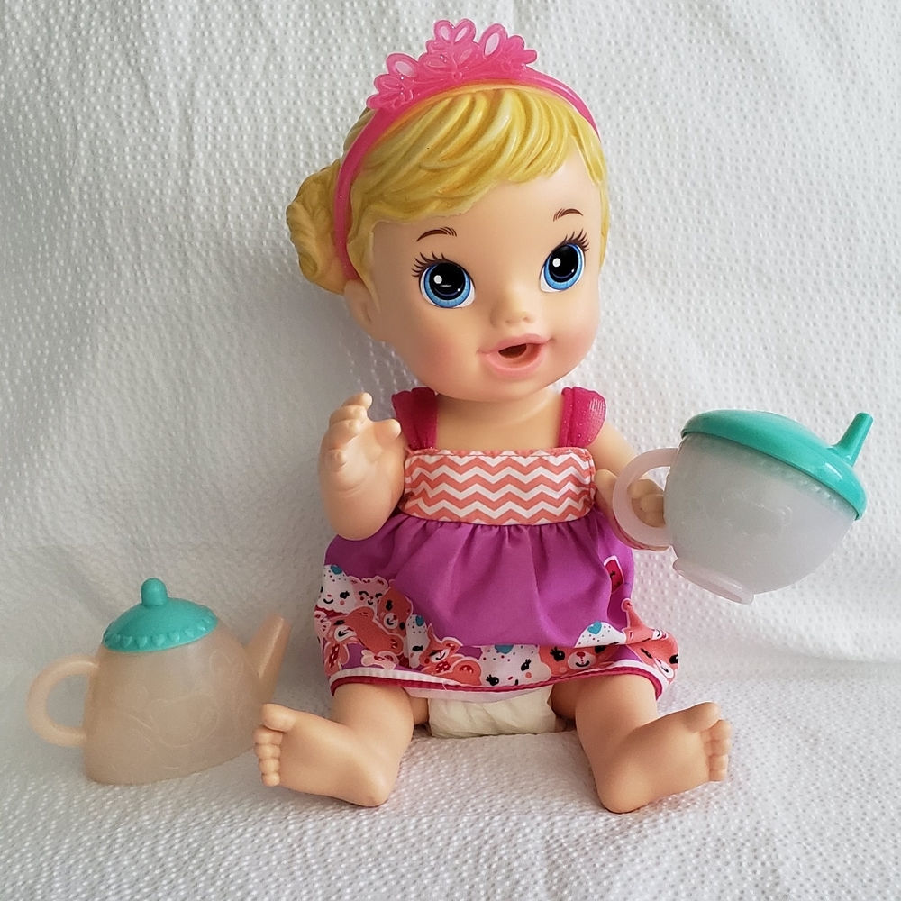Baby Alive-Teacup Surprise Baby